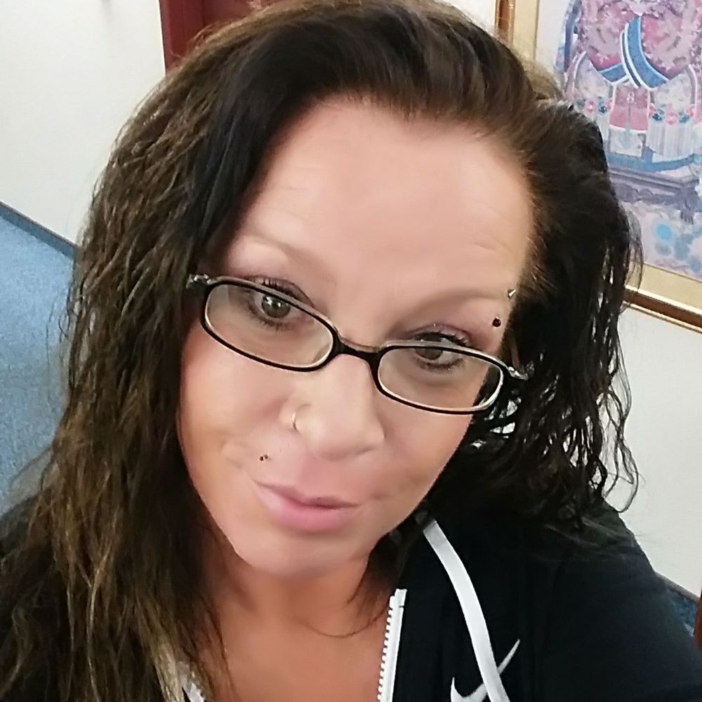 Meet your Posher, Tina